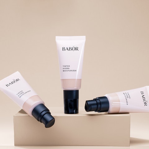 Увлажняющий Флюид-Тинт, тон 02 натуральный